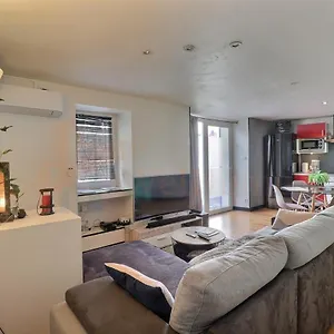 Cosy En Centre-ville - Wifi - Parking Salon-de-Provence