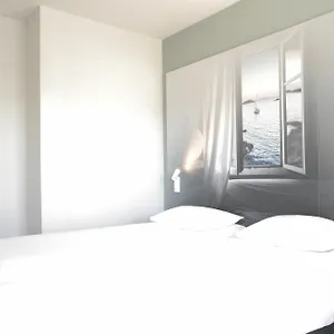 B&B Hôtel Hyeres Hotel